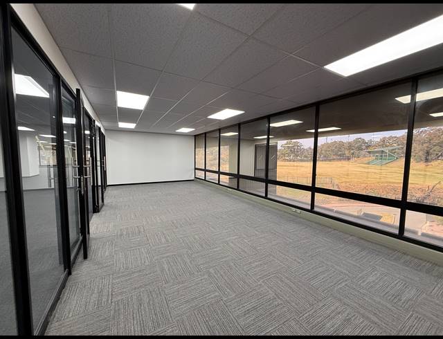 418M² OFFICE TO LET IN AUCKLAND PARK